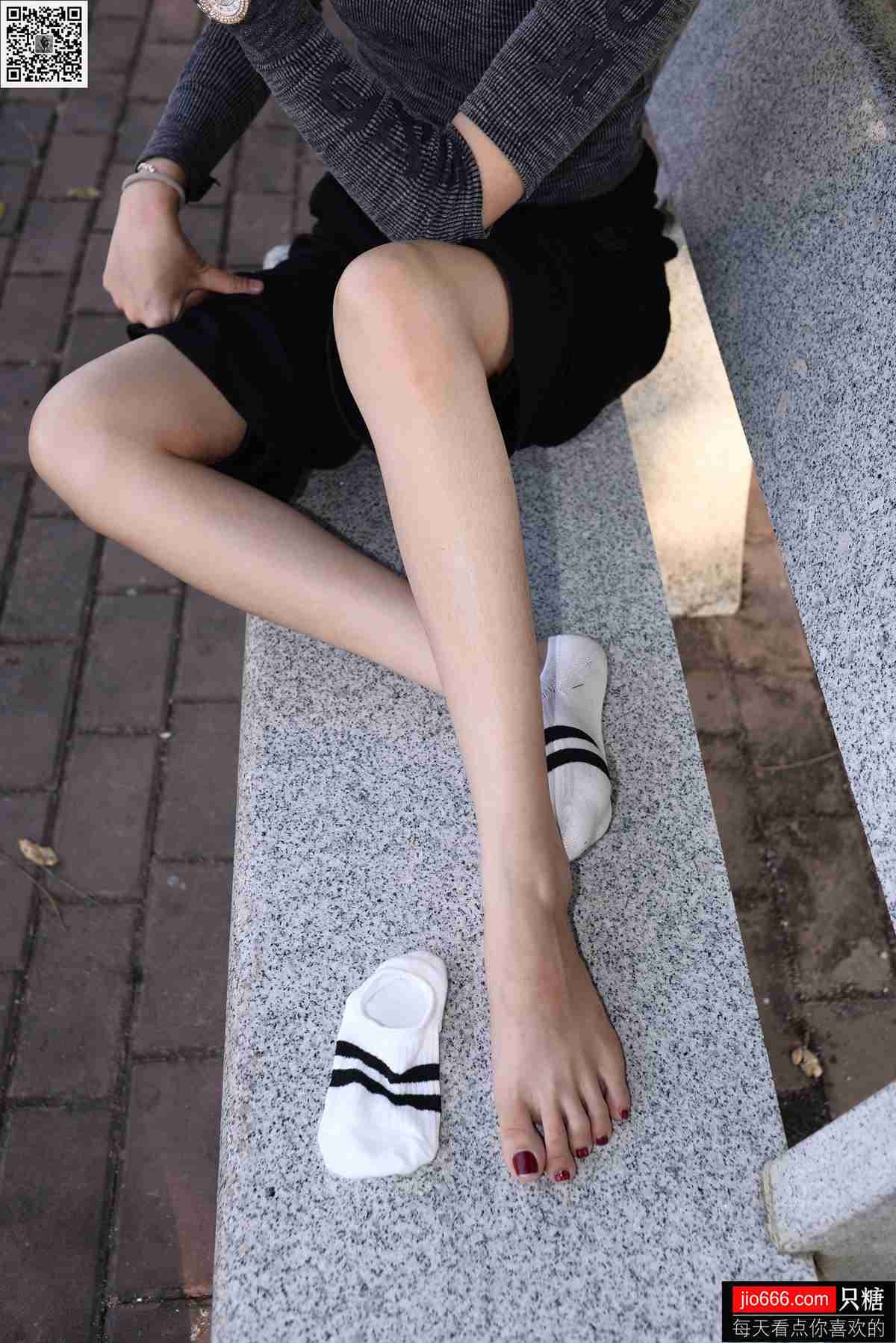 图片[8]-[只糖棉袜] NO.124 阿雅 月亮和星星会不会互道心事 在线浏览 – 速更版-美库