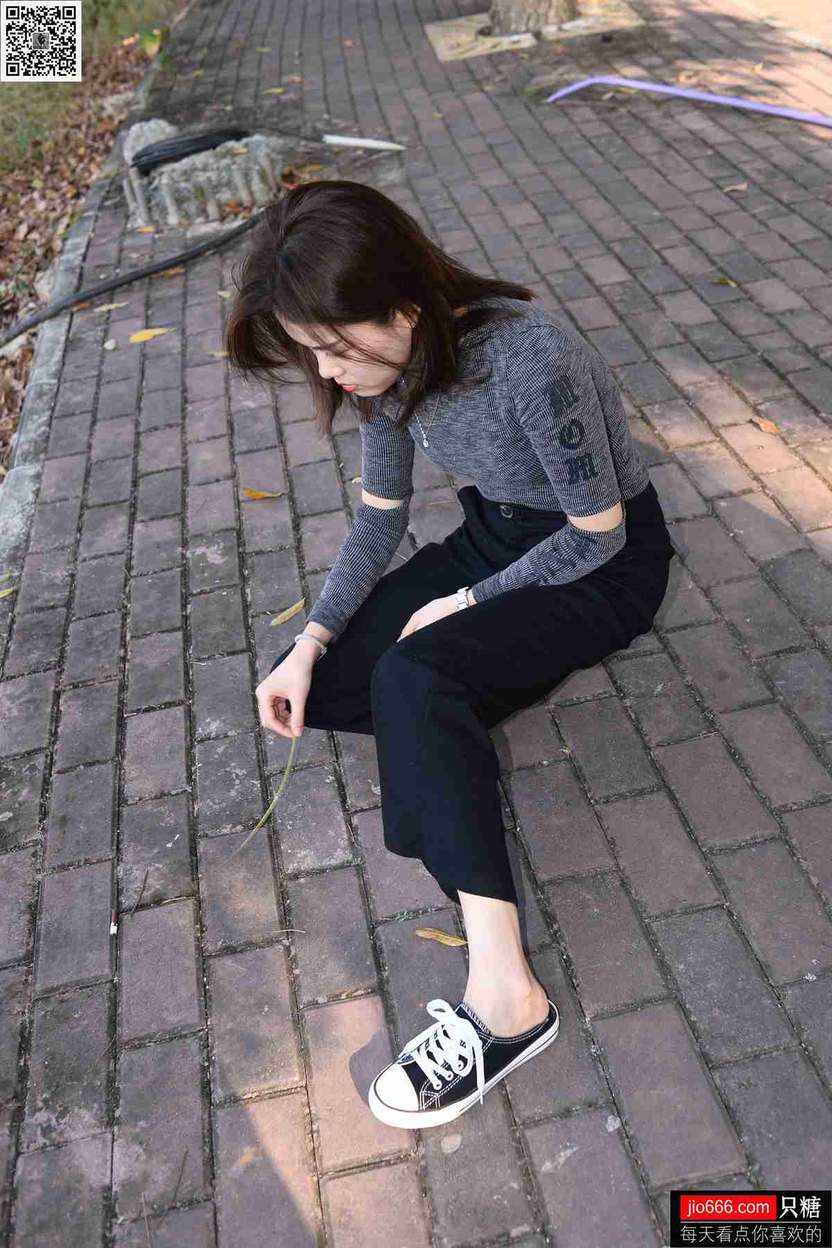 图片[168]-[只糖棉袜] NO.124 阿雅 月亮和星星会不会互道心事 在线浏览 – 速更版-美库