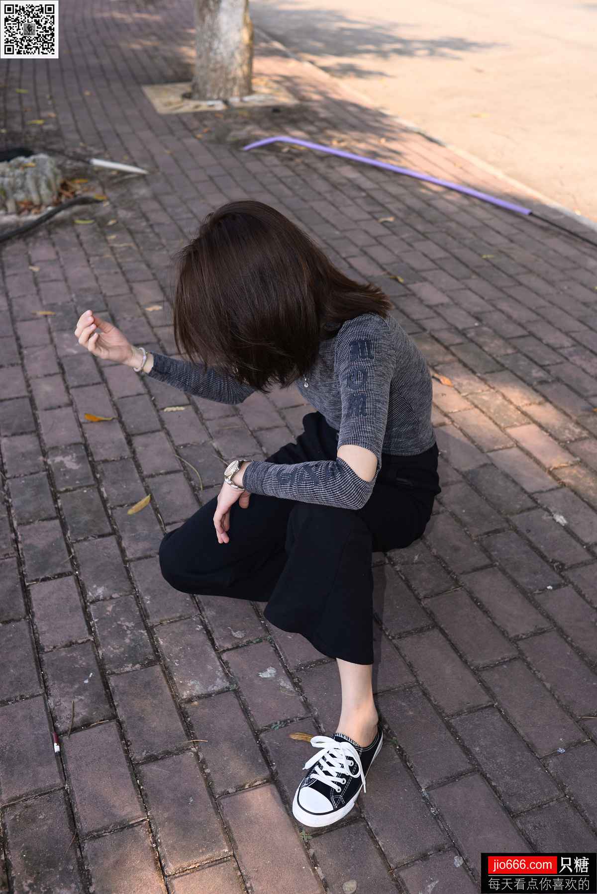 图片[303]-[只糖棉袜] NO.124 阿雅 月亮和星星会不会互道心事 在线浏览 – 速更版-美库