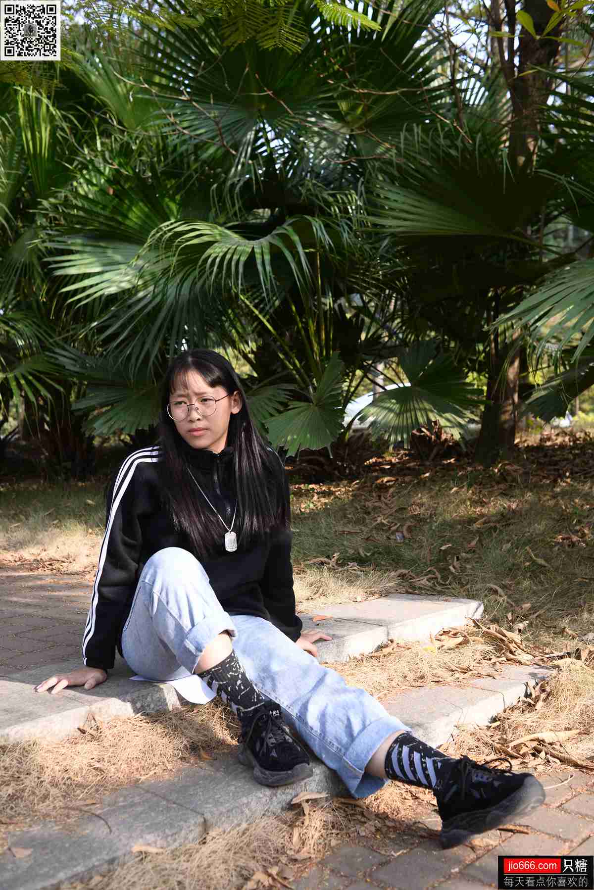 图片[141]-[只糖棉袜] NO.125 小歪 十一月，再见!十二月，你好 在线浏览 – 速更版-美库