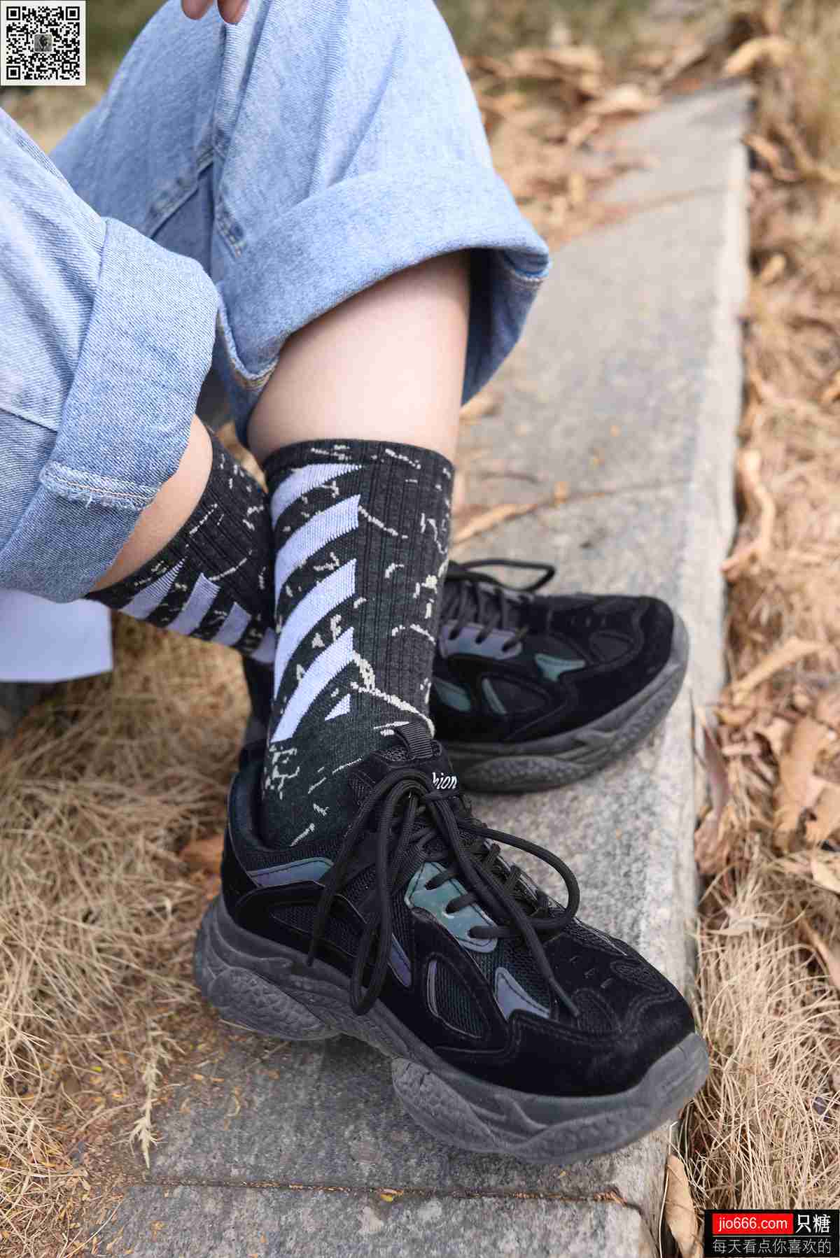 图片[253]-[只糖棉袜] NO.125 小歪 十一月，再见!十二月，你好 在线浏览 – 速更版-美库