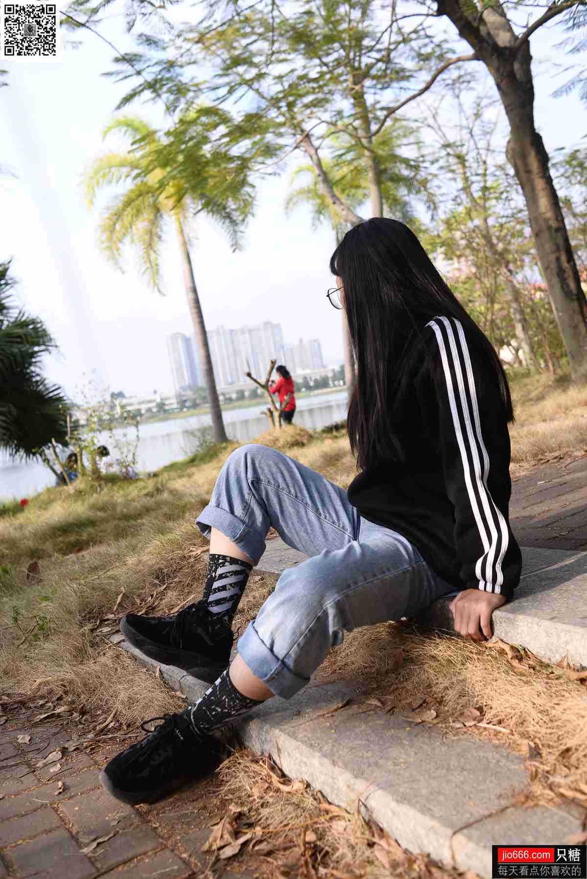 图片[261]-[只糖棉袜] NO.125 小歪 十一月，再见!十二月，你好 在线浏览 – 速更版-美库