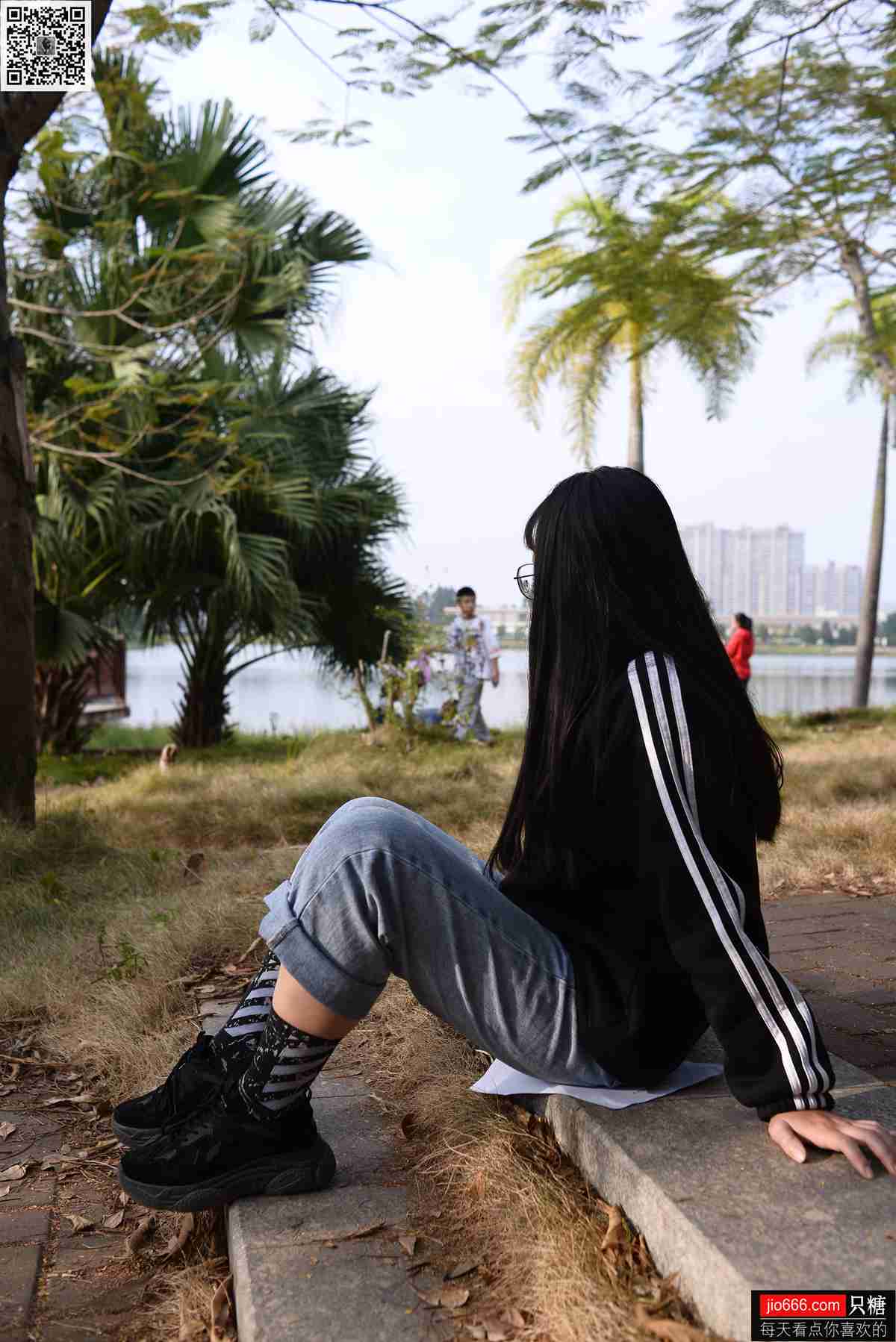 图片[136]-[只糖棉袜] NO.125 小歪 十一月，再见!十二月，你好 在线浏览 – 速更版-美库