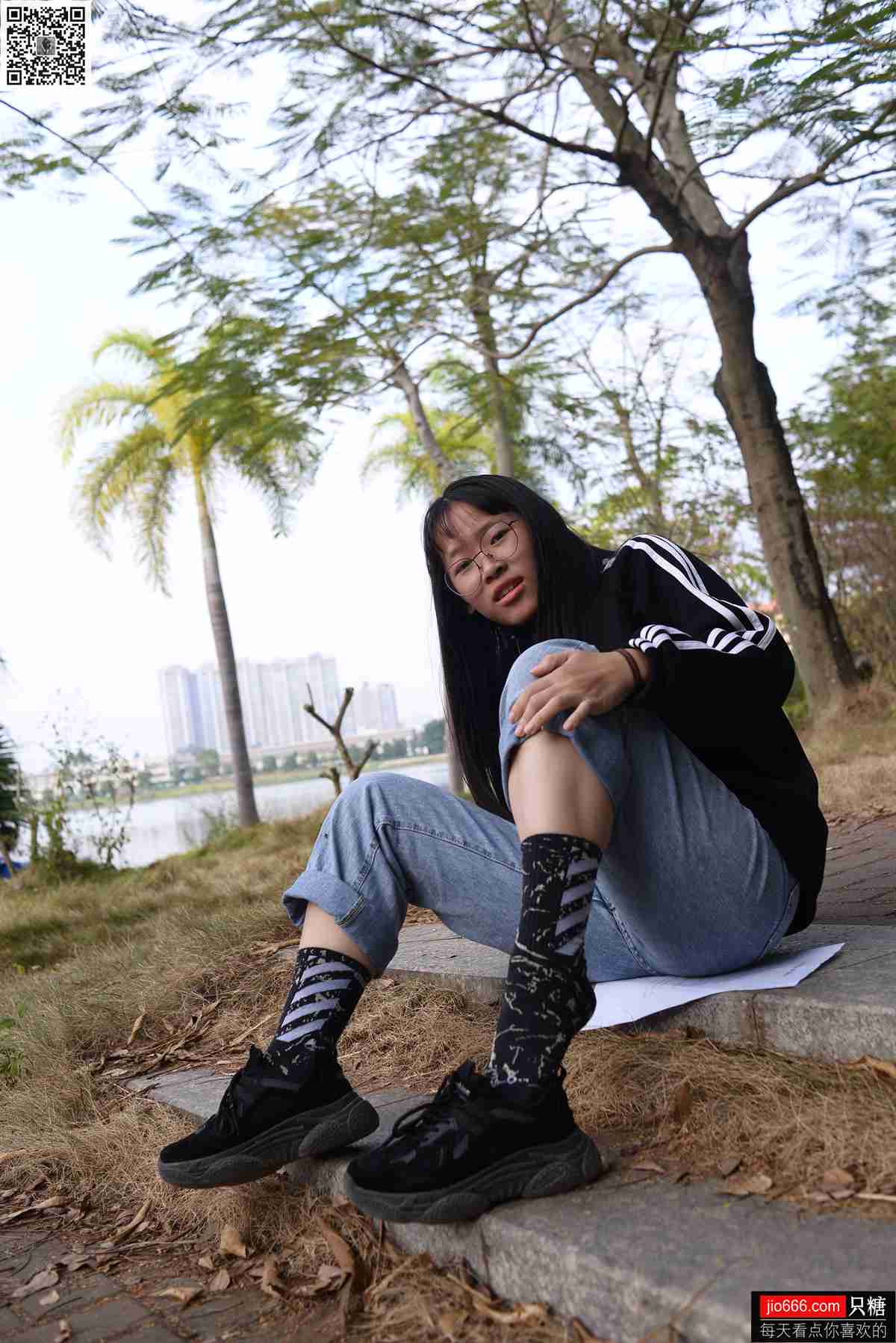 图片[14]-[只糖棉袜] NO.125 小歪 十一月，再见!十二月，你好 在线浏览 – 速更版-美库