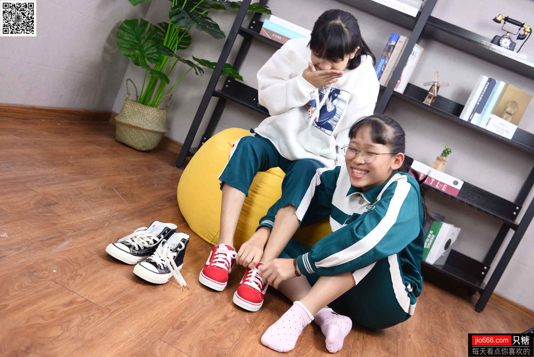 图片[182]-[只糖棉袜] NO.127 点点&小歪 相知，时光里永恒 在线浏览 – 速更版-美库