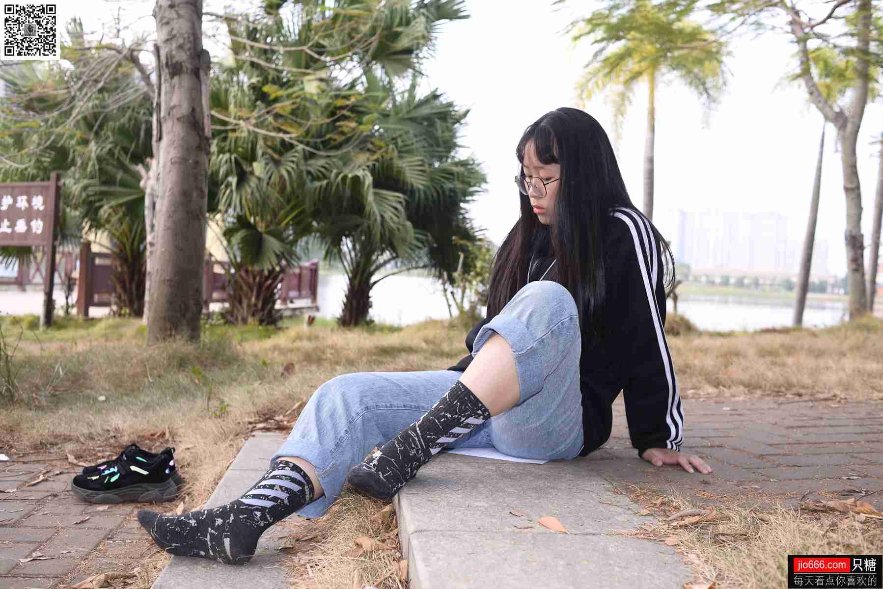 图片[266]-[只糖棉袜] NO.125 小歪 十一月，再见!十二月，你好 在线浏览 – 速更版-美库