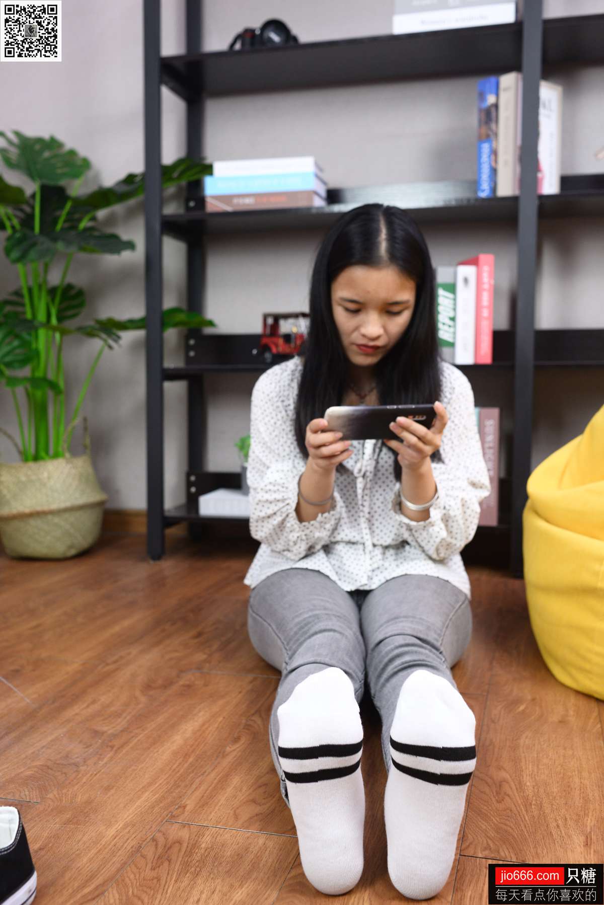 图片[106]-[只糖棉袜] NO.126 嘉慧 等一场花开，等一个人来 在线浏览 – 速更版-美库