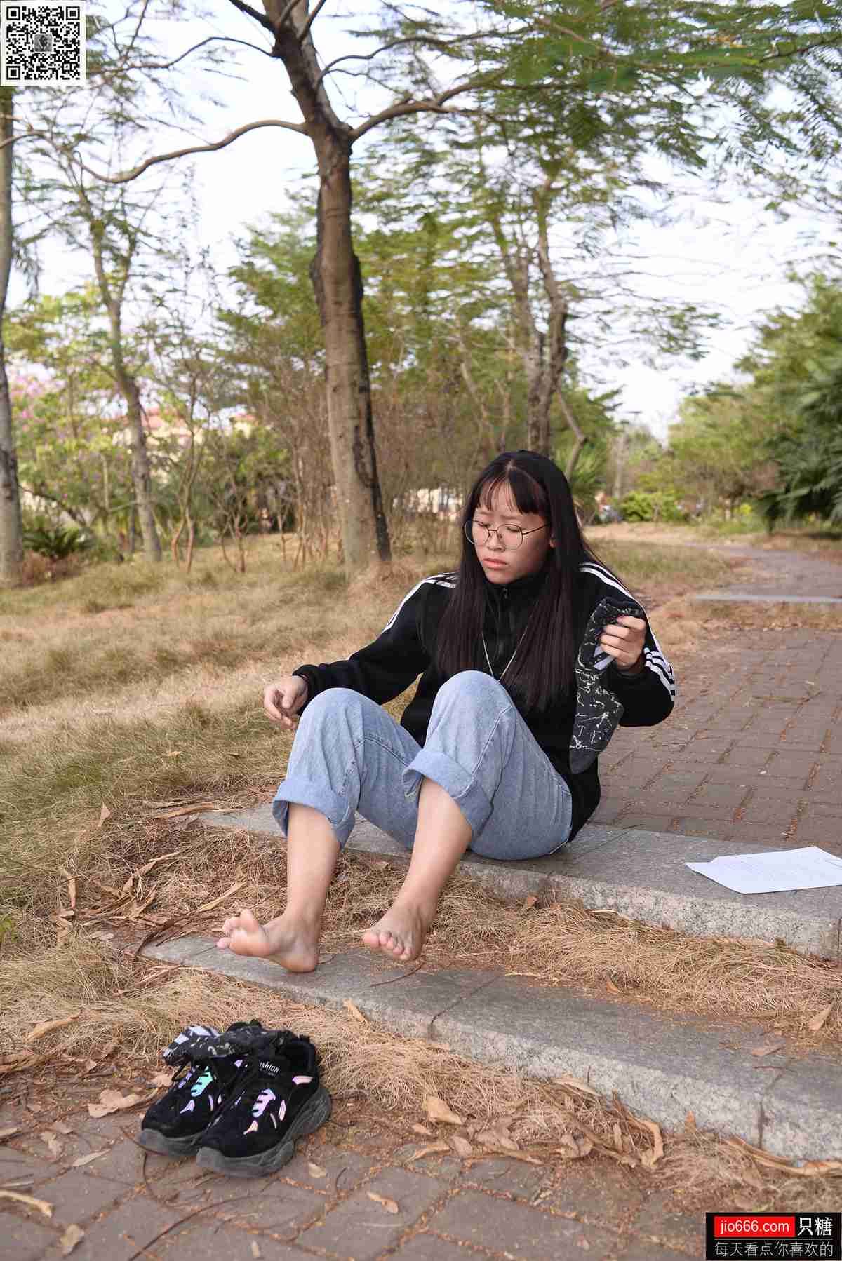 图片[142]-[只糖棉袜] NO.125 小歪 十一月，再见!十二月，你好 在线浏览 – 速更版-美库