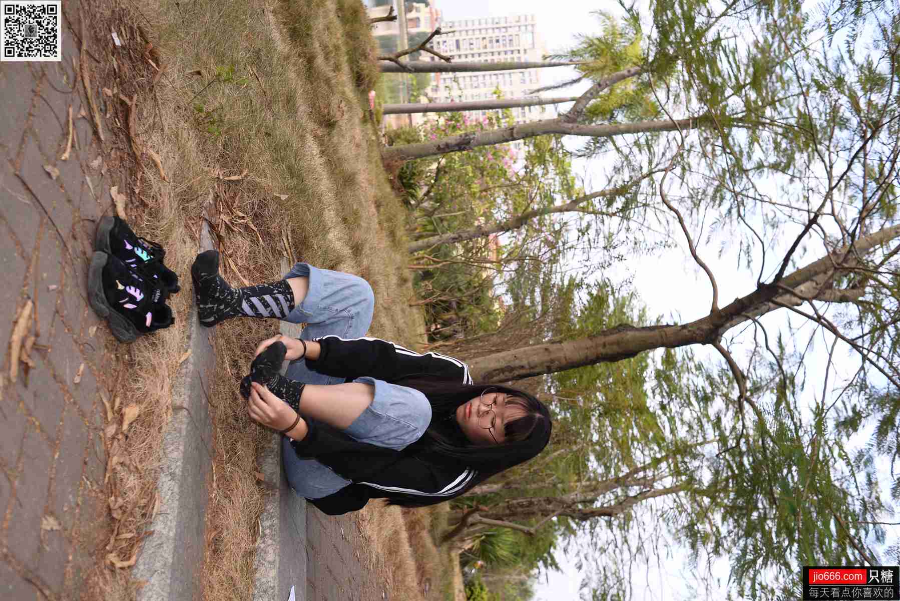 图片[233]-[只糖棉袜] NO.125 小歪 十一月，再见!十二月，你好 在线浏览 – 速更版-美库