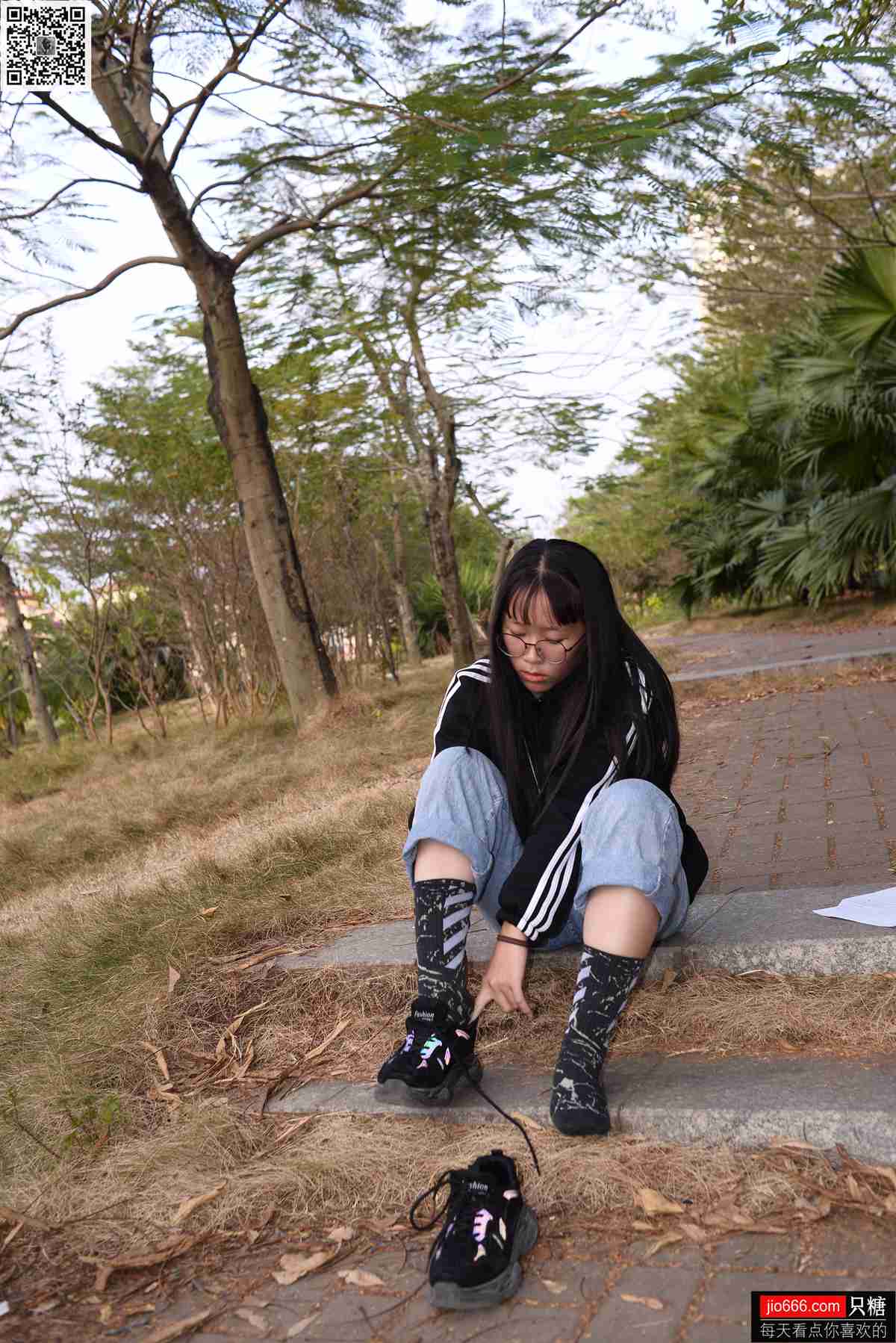 图片[127]-[只糖棉袜] NO.125 小歪 十一月，再见!十二月，你好 在线浏览 – 速更版-美库