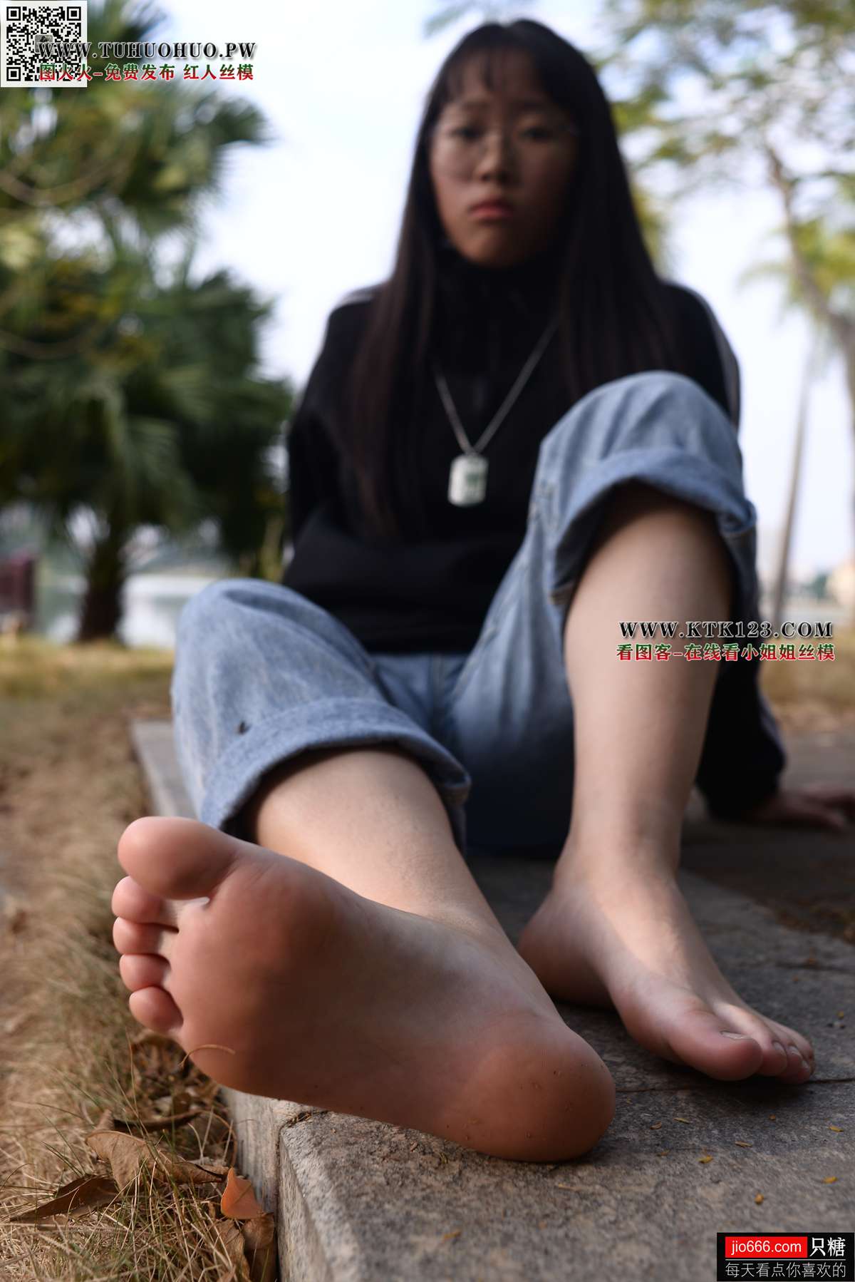 图片[245]-[只糖棉袜] NO.125 小歪 十一月，再见!十二月，你好 在线浏览 – 速更版-美库