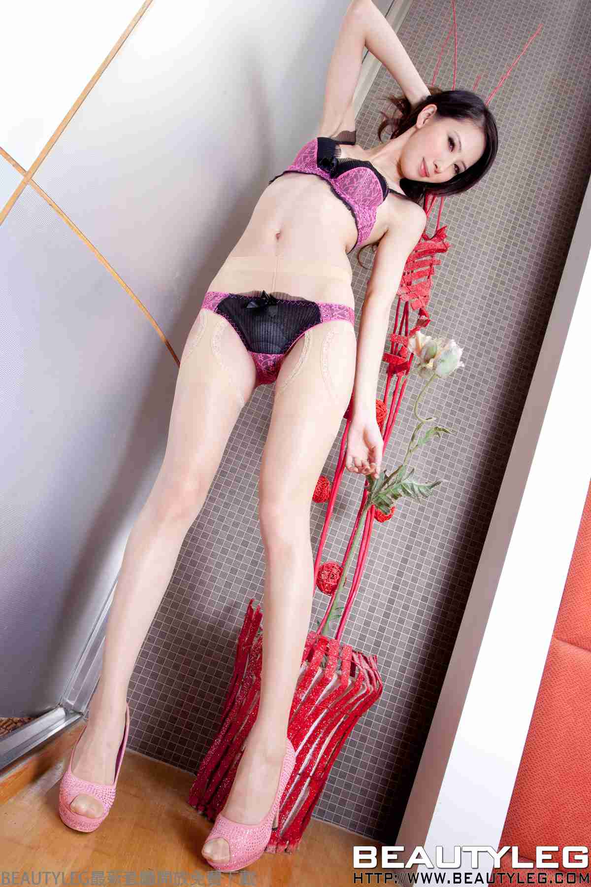 图片[44]-[BeautyLeg] No.569 YoYo[69P] 在线浏览 – 速更版-美库