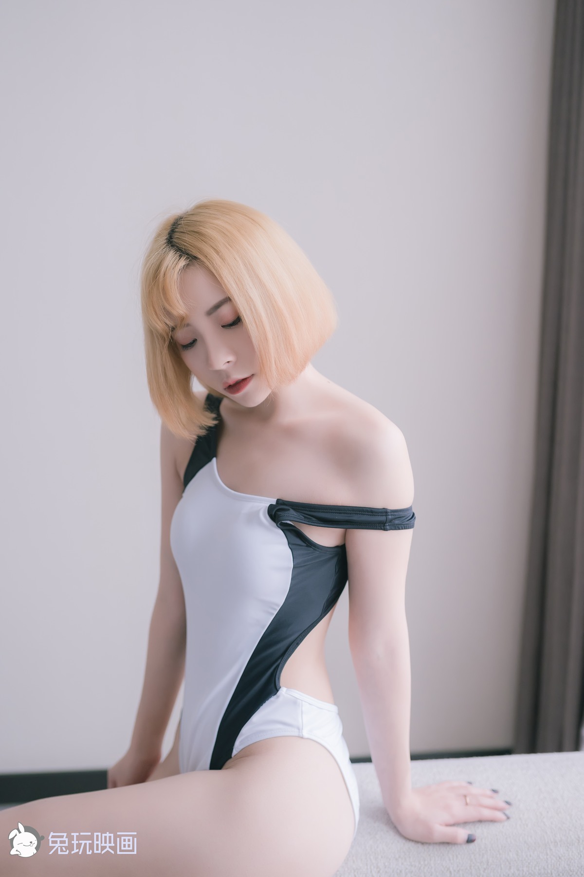 图片[11]-兔玩映画 夏日 Vol.033 黄头发 在线浏览 – 速更版-美库