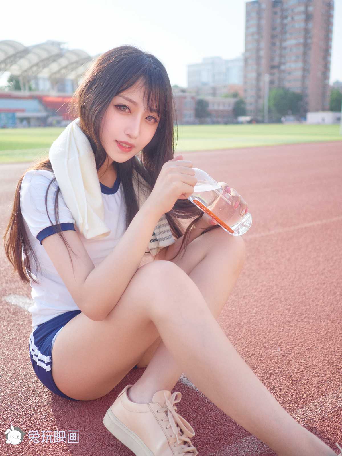 图片[28]-兔玩映画 B137 去操场上来一场偶遇吧 在线浏览 – 速更版-美库