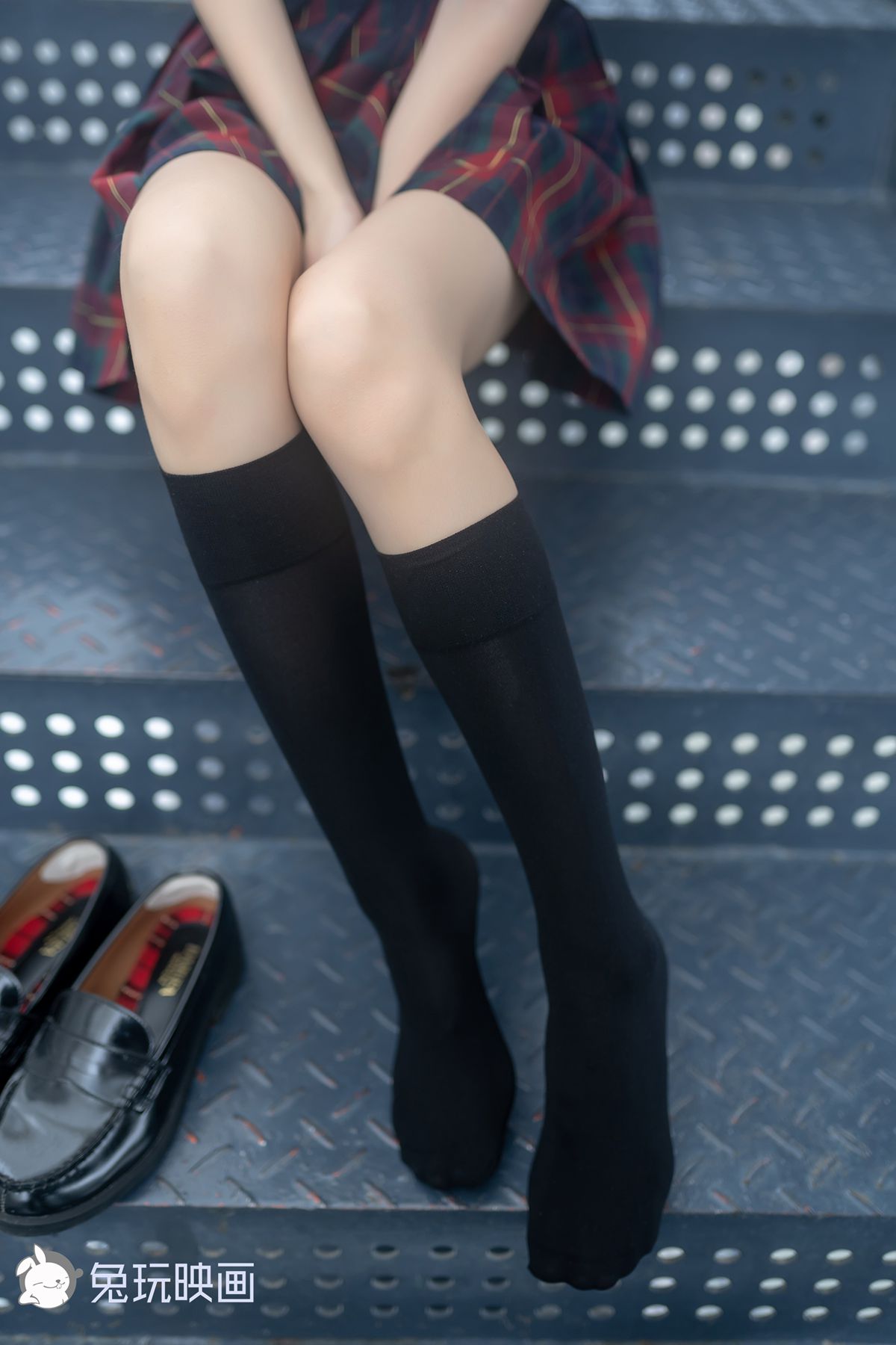 图片[12]-兔玩映画 B186 红石榴裙 在线浏览 – 速更版-美库