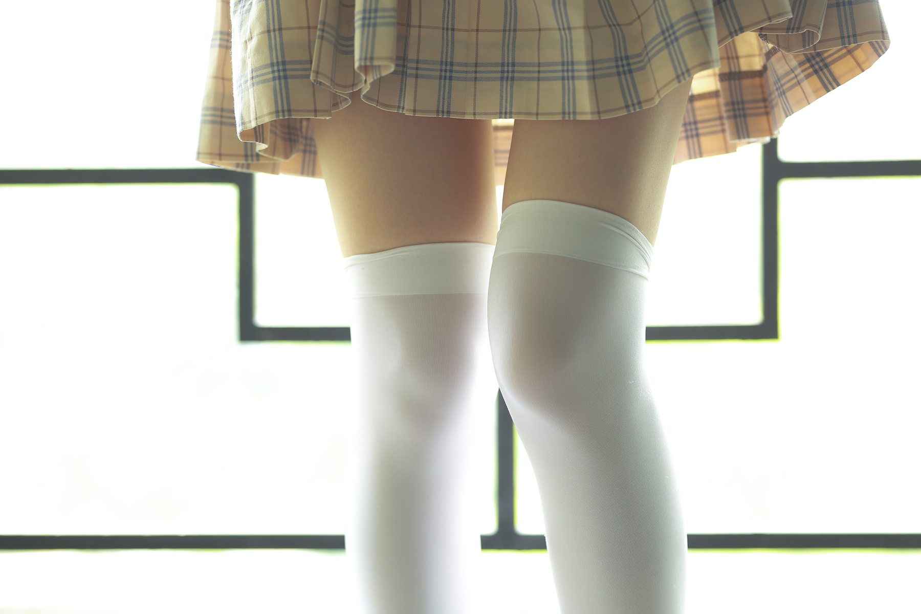 图片[5]-兔玩映画 C125 黑修女与白丝JK – 速更版-美库