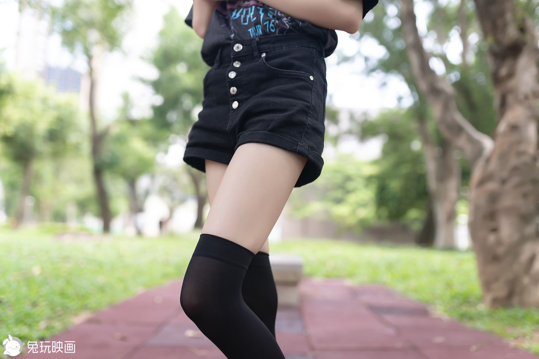 图片[23]-兔玩映画 C131 热裤黑袜 – 速更版-美库