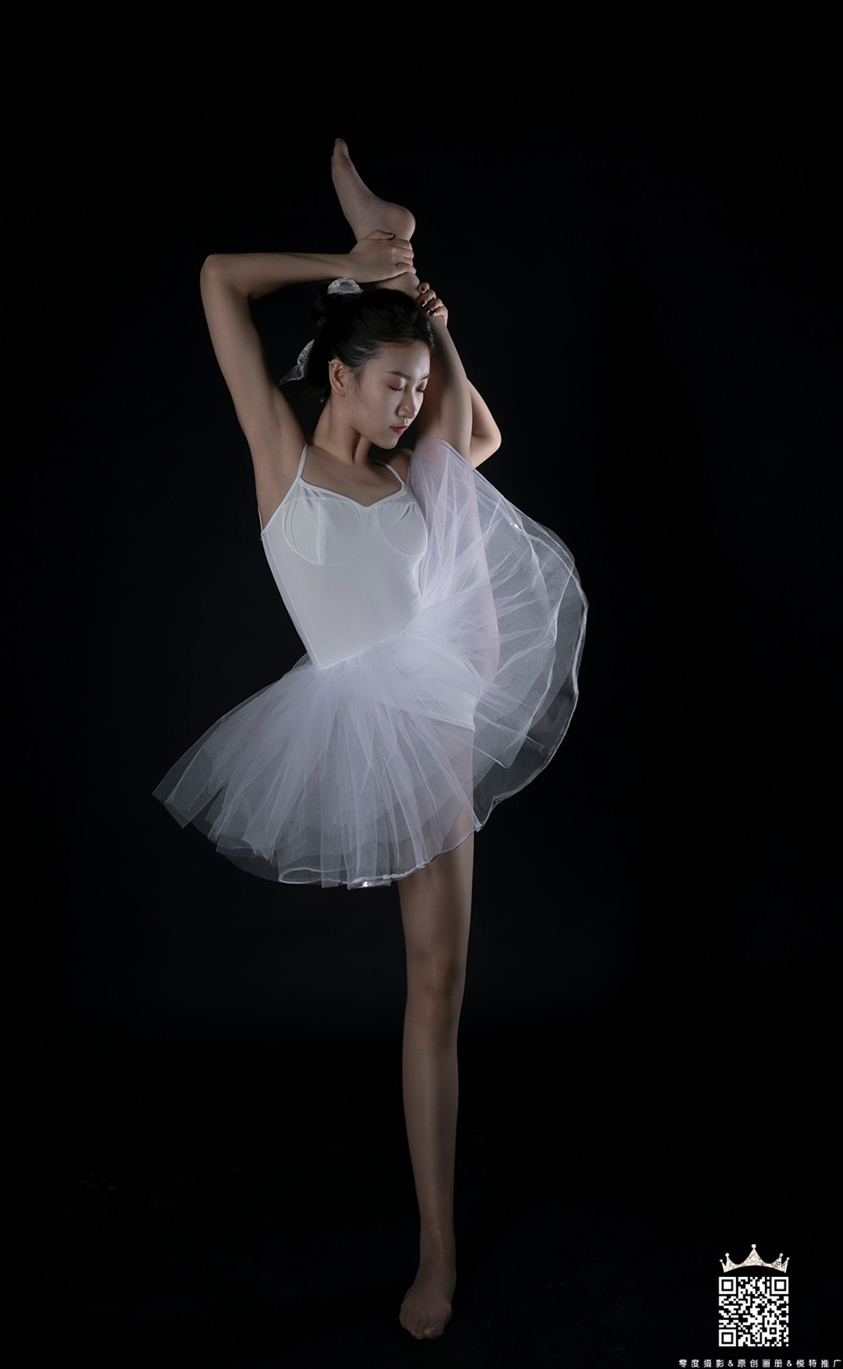 图片[39]-[LD零度摄影] 第103期 职业模特 皮皮 [43P] – 速更版-美库