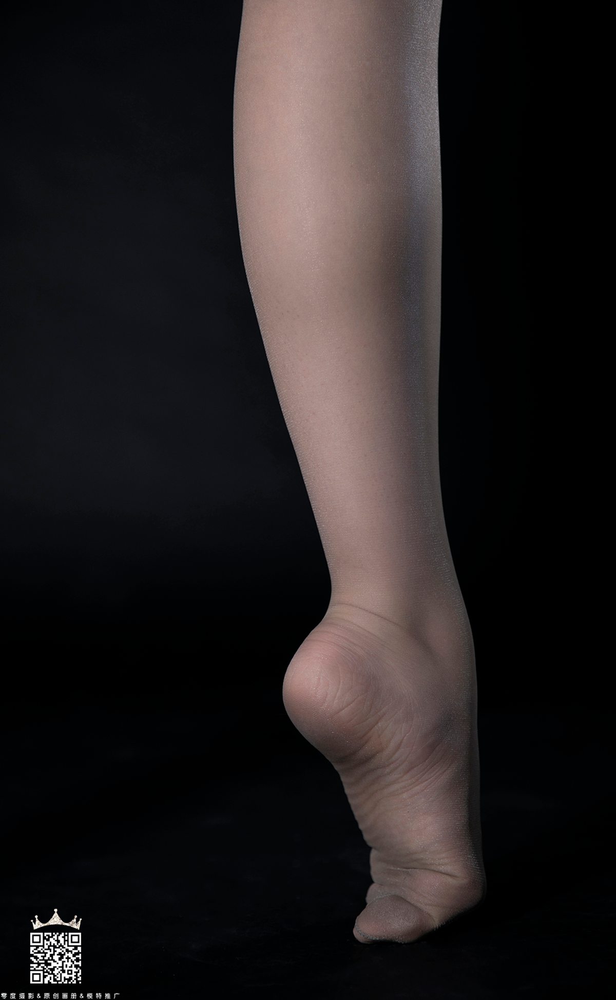 图片[35]-[LD零度摄影] 第103期 职业模特 皮皮 [43P] – 速更版-美库