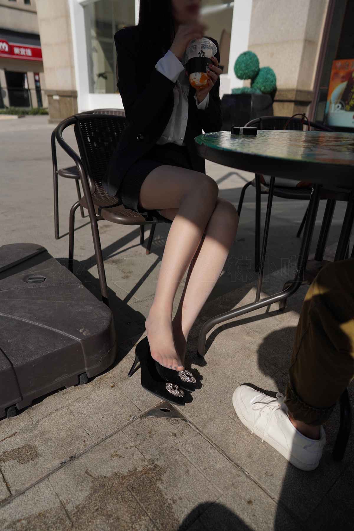 图片[23]-[kittyWawa袜小喵] KT256 户外职业装[98P] – 速更版-美库