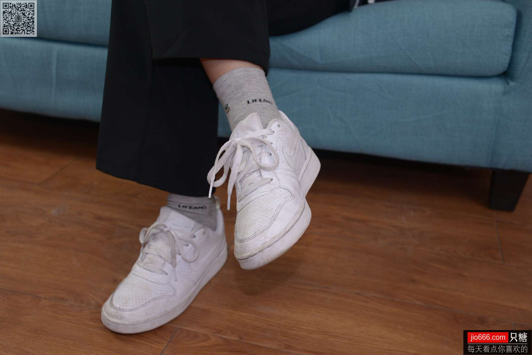 图片[120]-[只糖棉袜] NO.132 曼曼 花开如火 也如寂寞[128P] – 速更版-美库