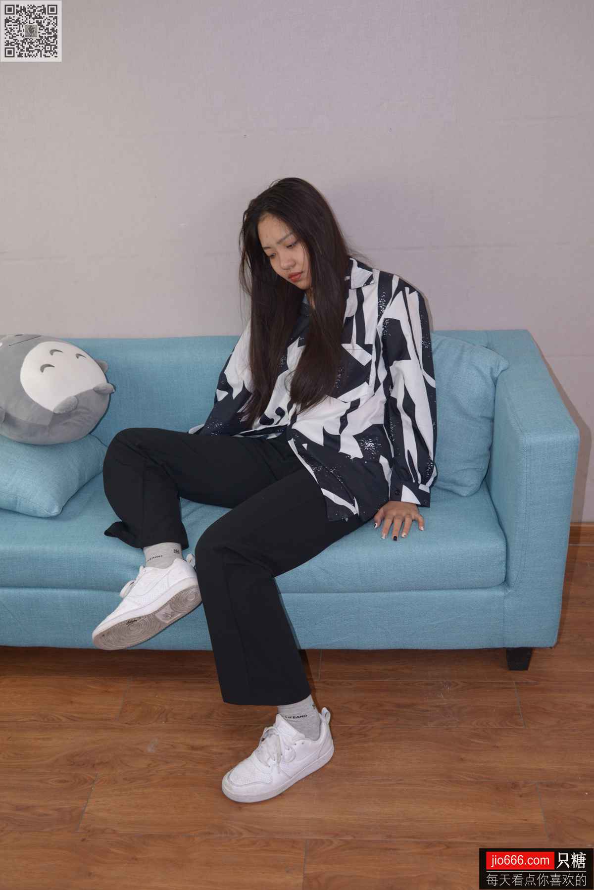 图片[49]-[只糖棉袜] NO.132 曼曼 花开如火 也如寂寞[128P] – 速更版-美库