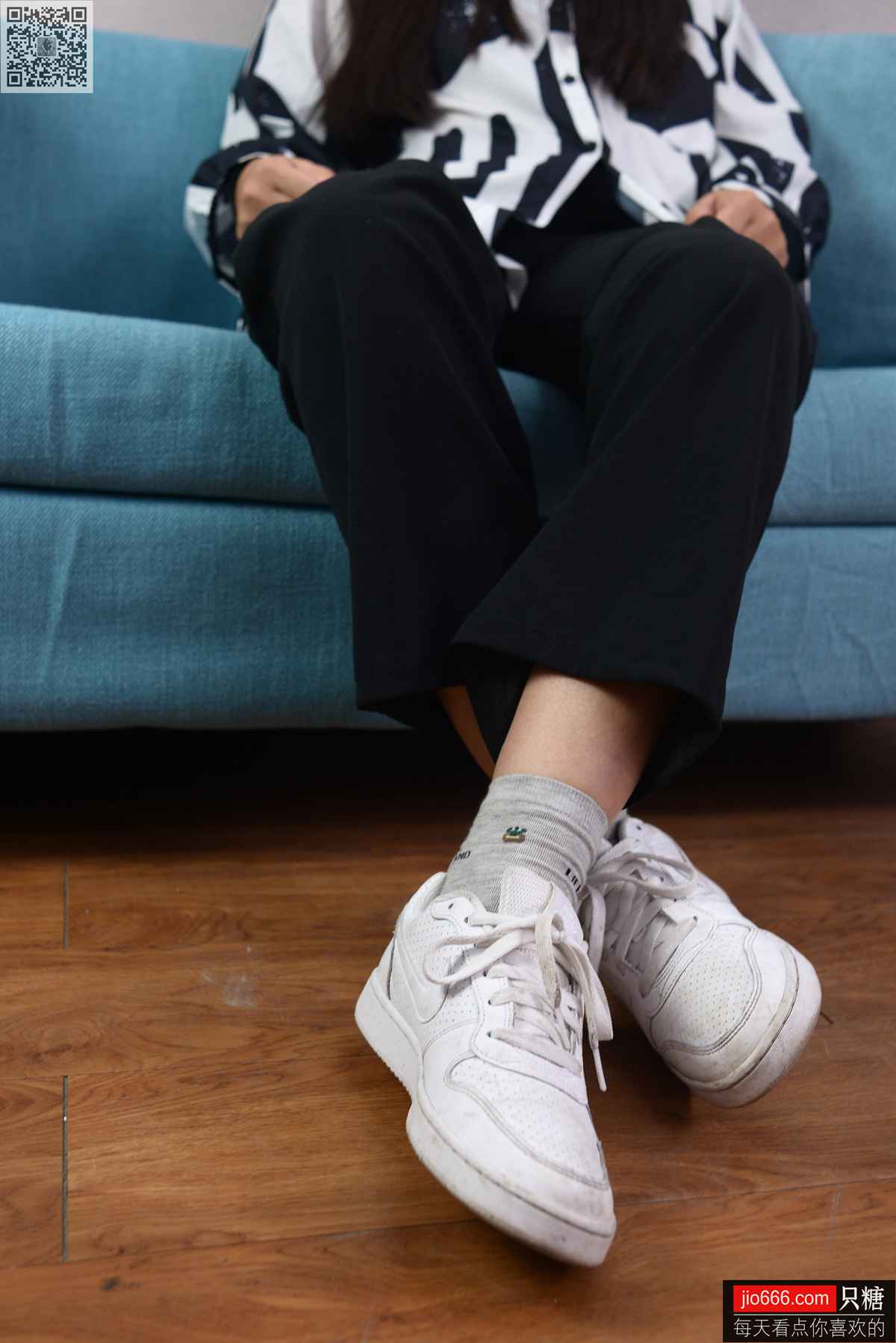 图片[22]-[只糖棉袜] NO.132 曼曼 花开如火 也如寂寞[128P] – 速更版-美库