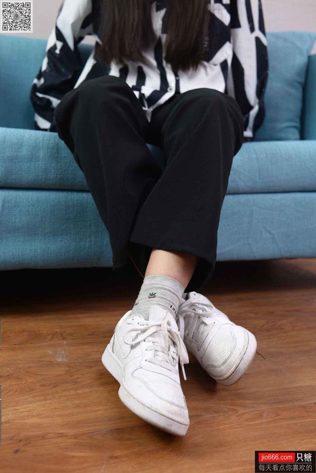 图片[65]-[只糖棉袜] NO.132 曼曼 花开如火 也如寂寞[128P] – 速更版-美库