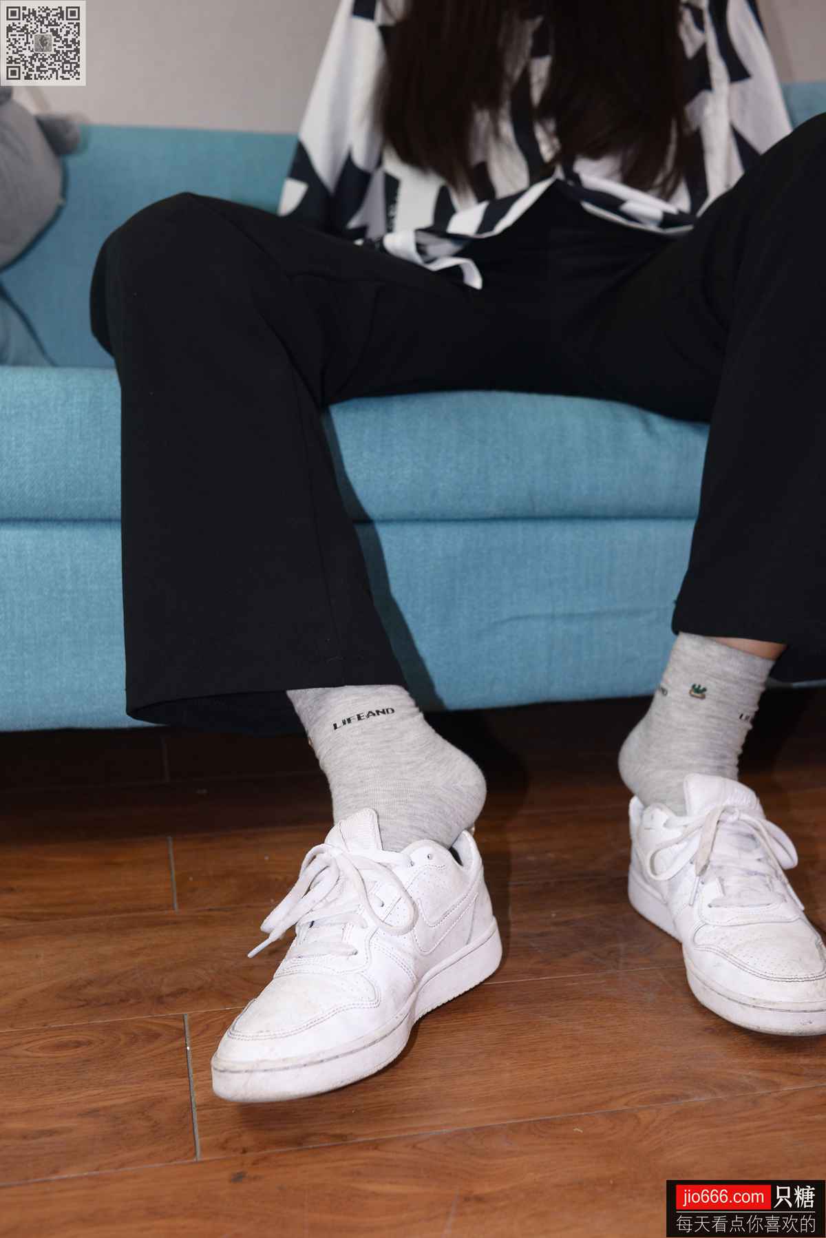 图片[21]-[只糖棉袜] NO.132 曼曼 花开如火 也如寂寞[128P] – 速更版-美库