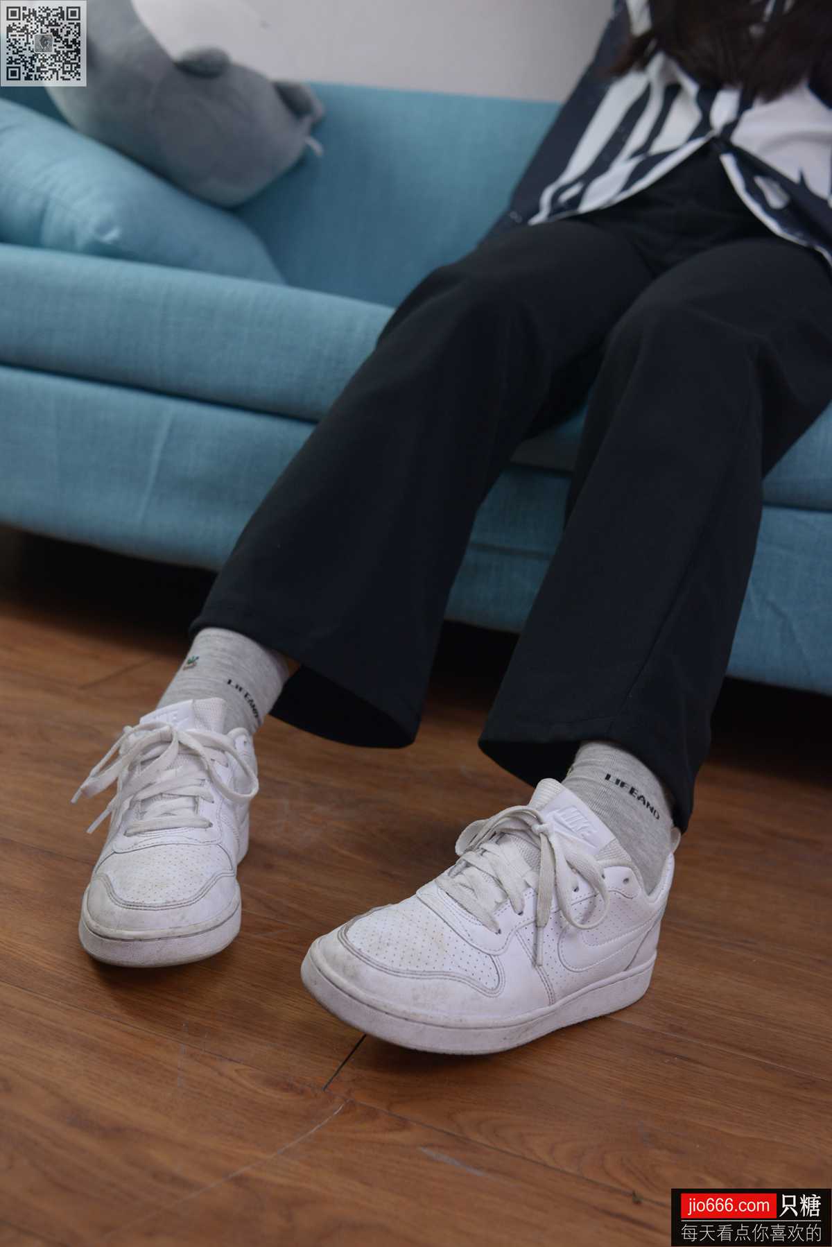 图片[103]-[只糖棉袜] NO.132 曼曼 花开如火 也如寂寞[128P] – 速更版-美库