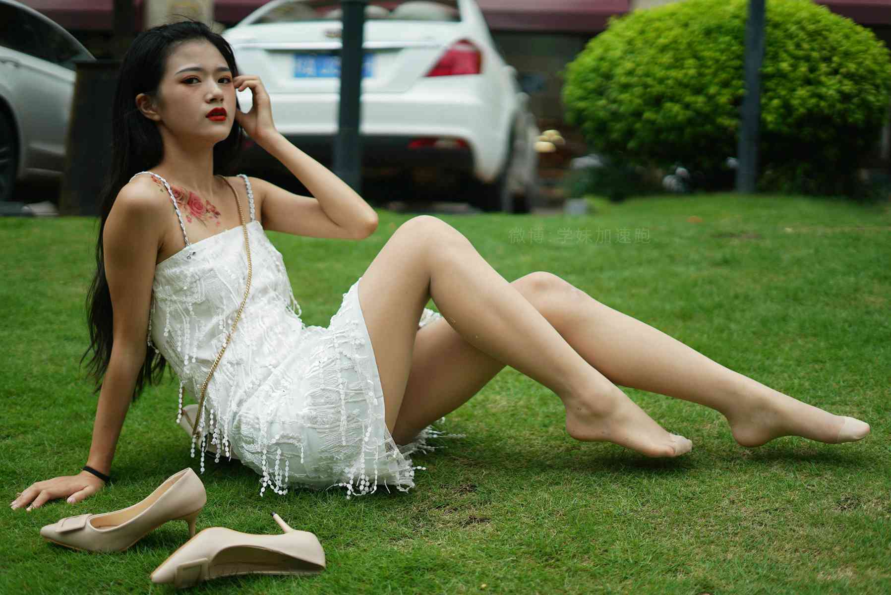 图片[44]-[学妹加速跑] 2020.09.03 XM079《草地上的绿茶jio-鹿酱》[98P] – 速更版-美库