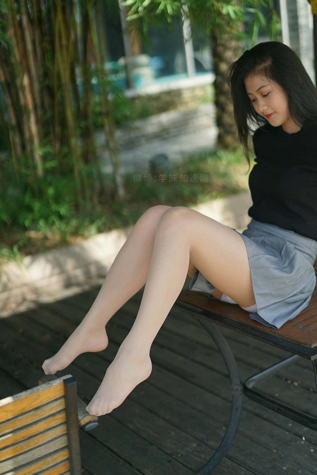 图片[47]-[学妹加速跑] 2020.08.31 XM077《桌上起舞的彤彤》[95P] – 速更版-美库