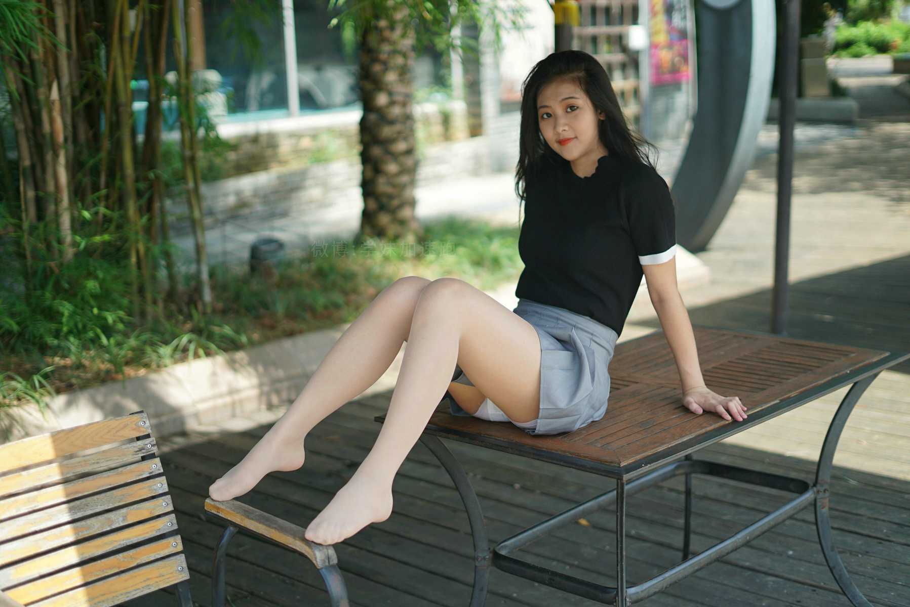 图片[83]-[学妹加速跑] 2020.08.31 XM077《桌上起舞的彤彤》[95P] – 速更版-美库