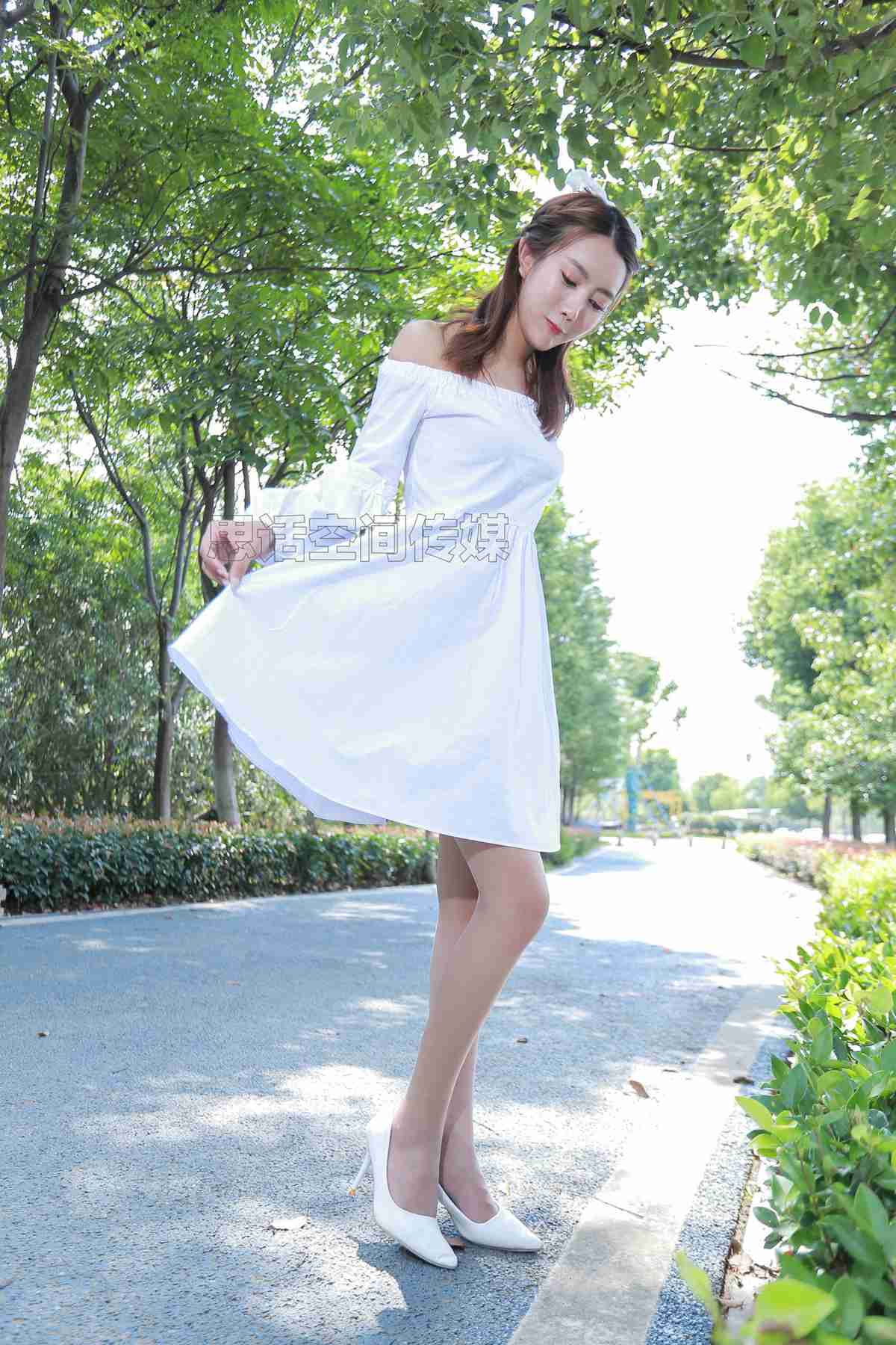 图片[33]-[SiHua思话]SH182 苏小柔 地铁站的小柔[49P] – 速更版-美库