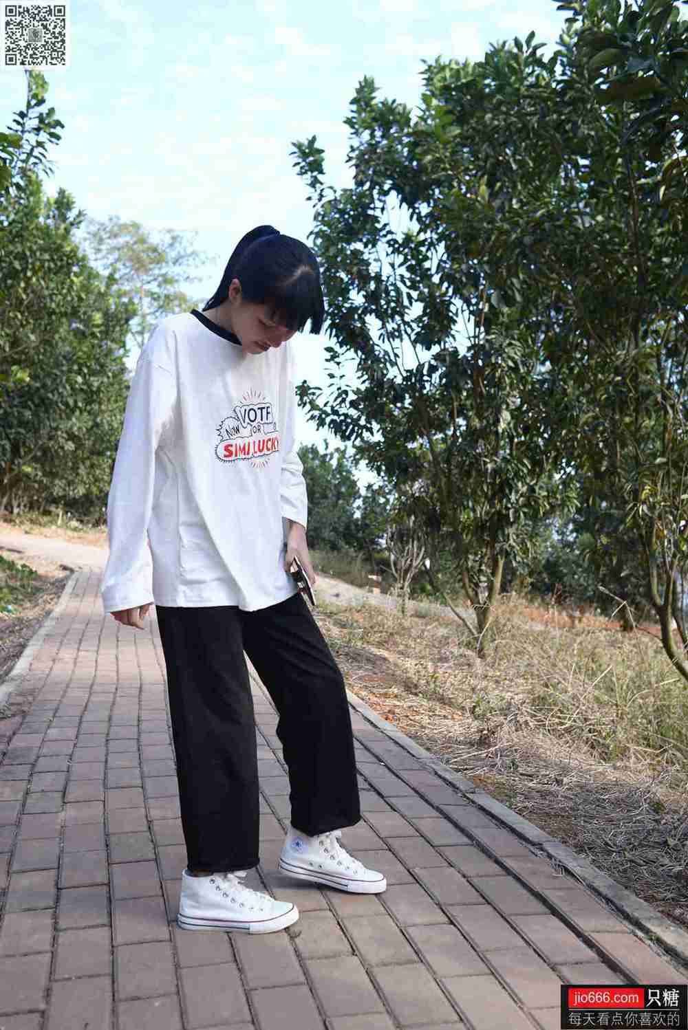 图片[272]-[只糖棉袜]NO.133 点点 没有一个冬天不可逾越[312P] – 速更版-美库