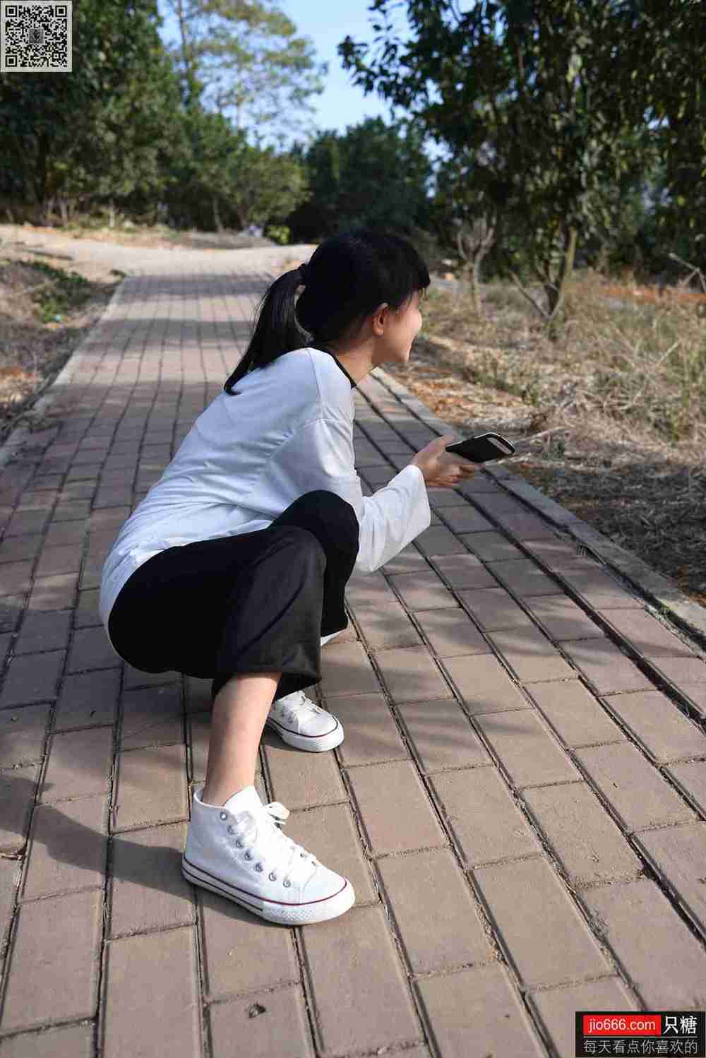 图片[72]-[只糖棉袜]NO.133 点点 没有一个冬天不可逾越[312P] – 速更版-美库