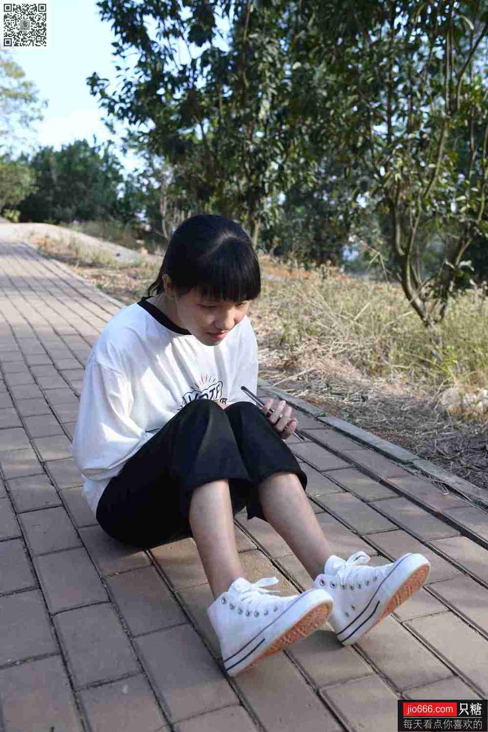 图片[219]-[只糖棉袜]NO.133 点点 没有一个冬天不可逾越[312P] – 速更版-美库