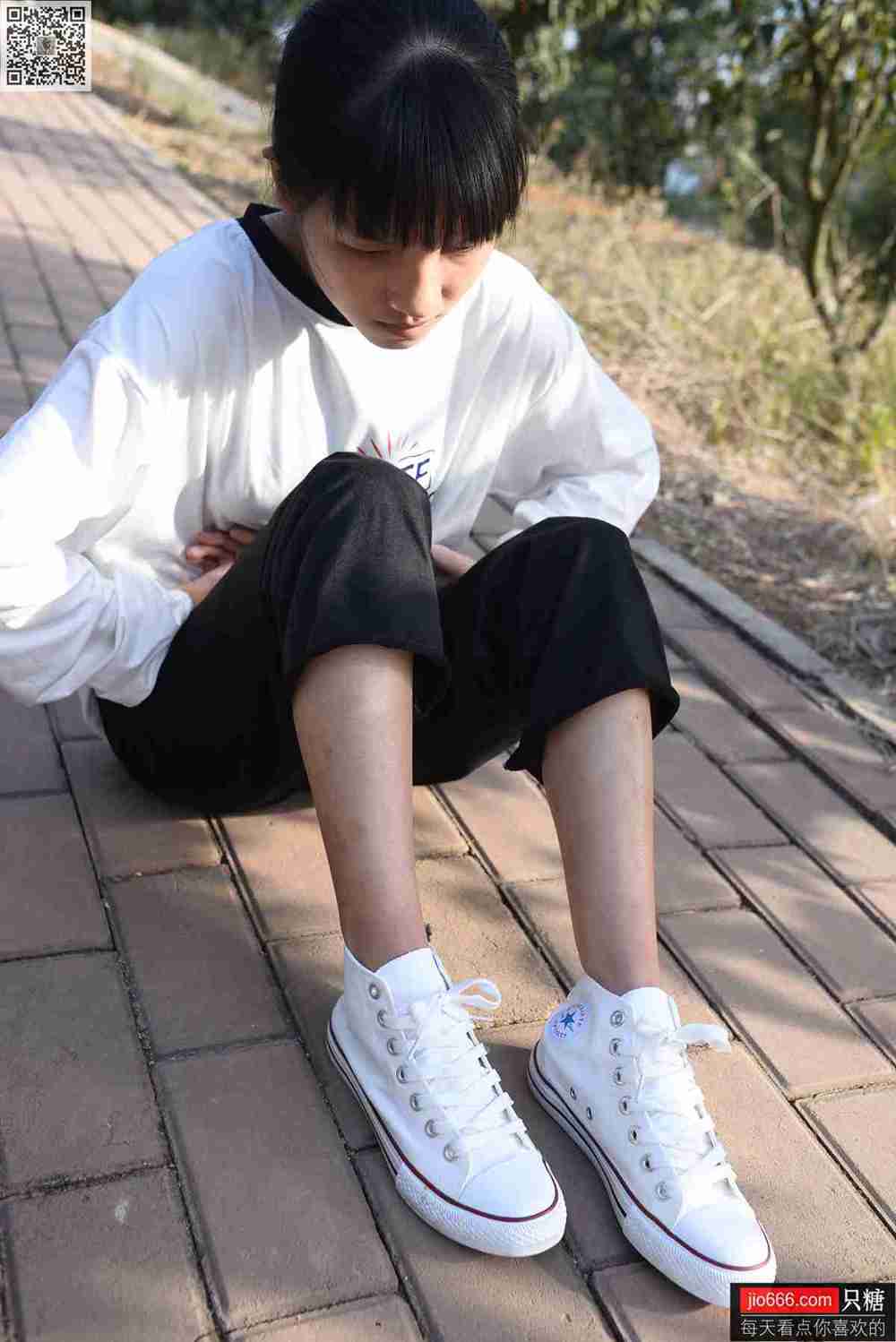 图片[281]-[只糖棉袜]NO.133 点点 没有一个冬天不可逾越[312P] – 速更版-美库