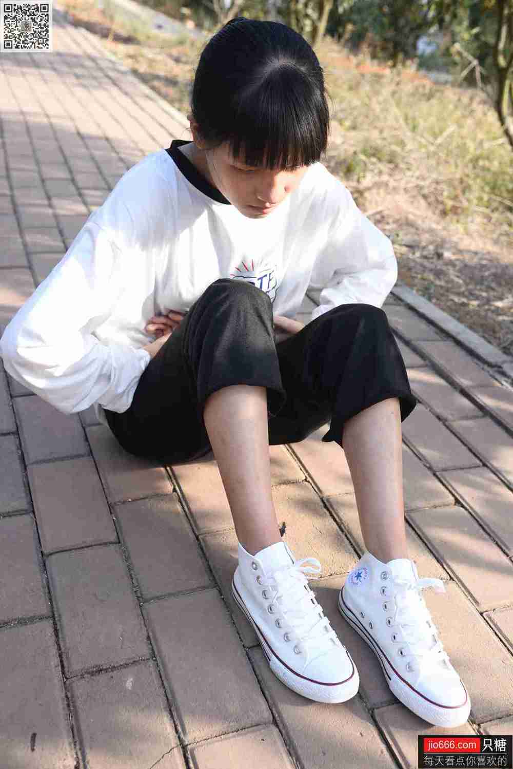 图片[200]-[只糖棉袜]NO.133 点点 没有一个冬天不可逾越[312P] – 速更版-美库