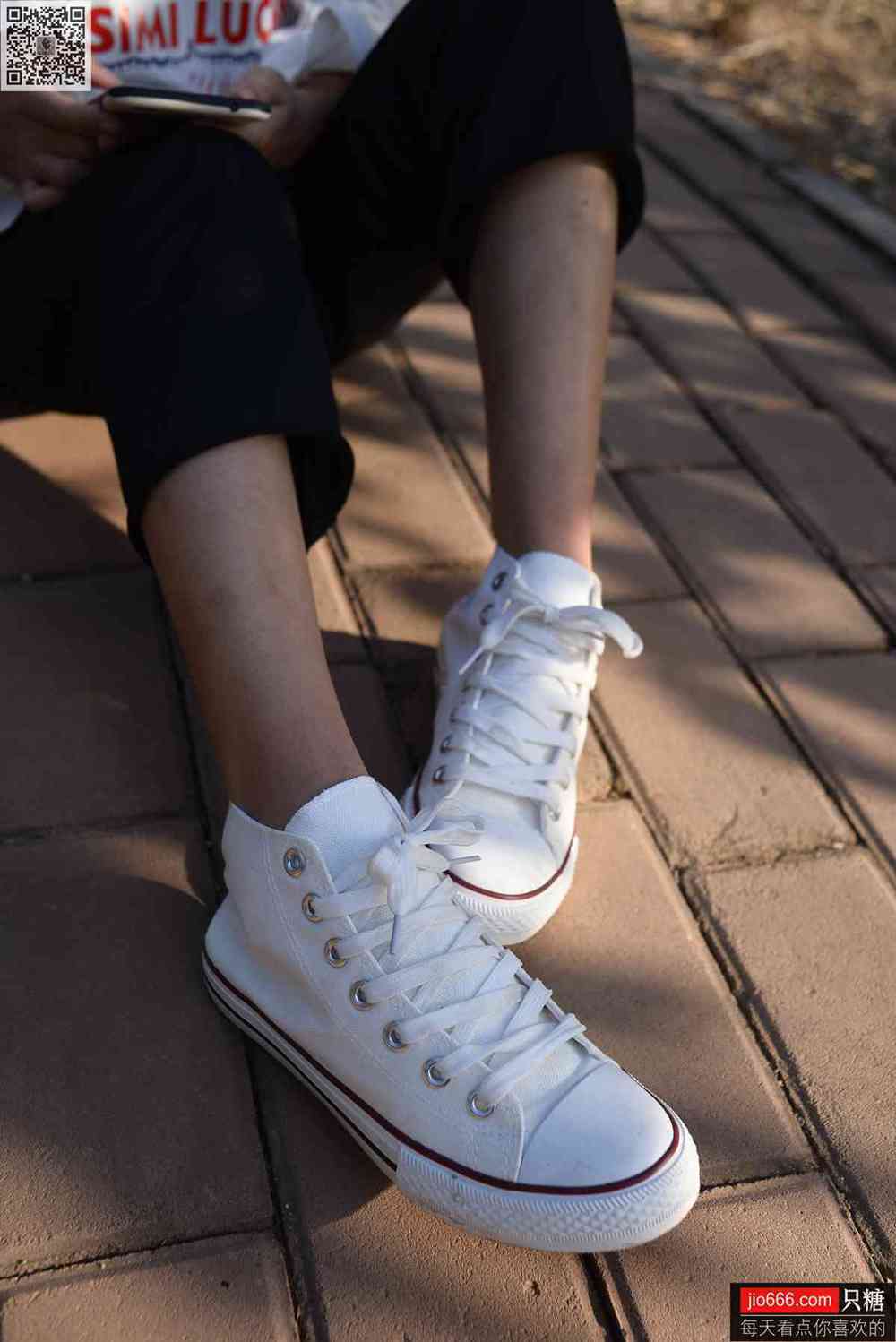 图片[84]-[只糖棉袜]NO.133 点点 没有一个冬天不可逾越[312P] – 速更版-美库