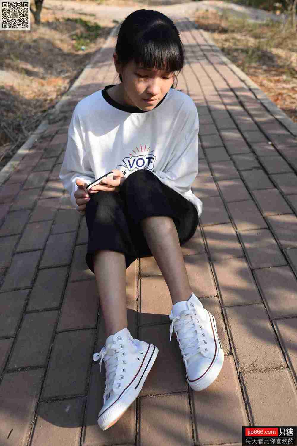 图片[182]-[只糖棉袜]NO.133 点点 没有一个冬天不可逾越[312P] – 速更版-美库