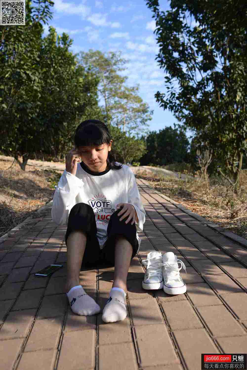 图片[99]-[只糖棉袜]NO.133 点点 没有一个冬天不可逾越[312P] – 速更版-美库