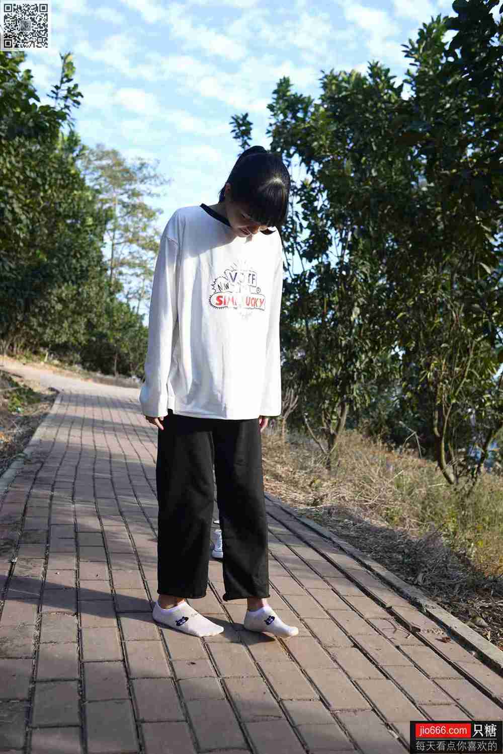 图片[282]-[只糖棉袜]NO.133 点点 没有一个冬天不可逾越[312P] – 速更版-美库