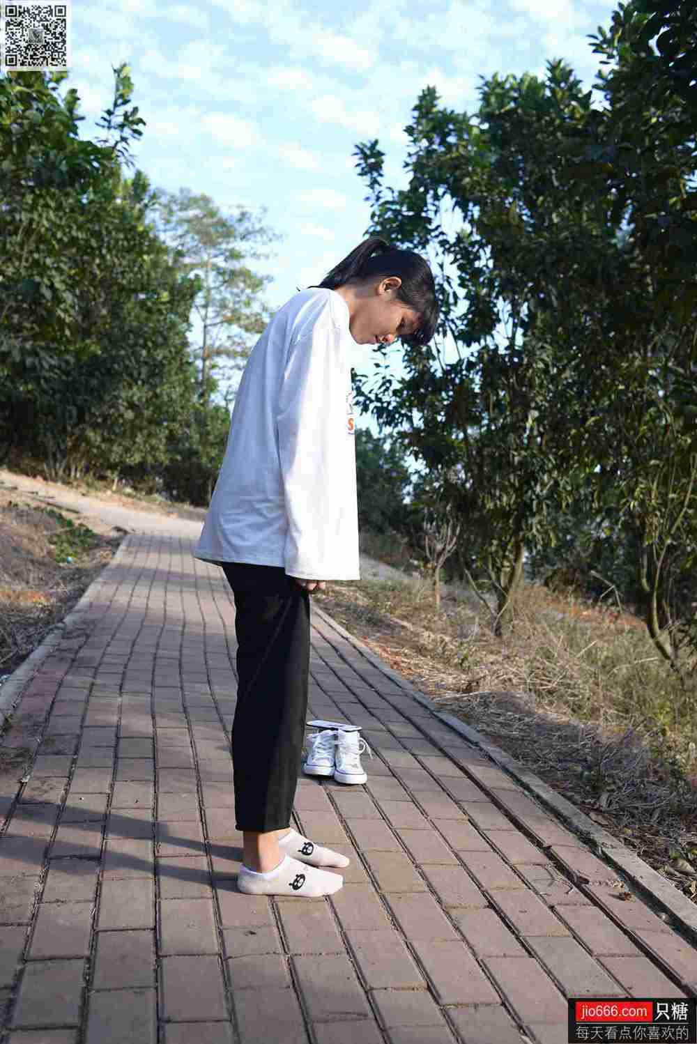 图片[273]-[只糖棉袜]NO.133 点点 没有一个冬天不可逾越[312P] – 速更版-美库