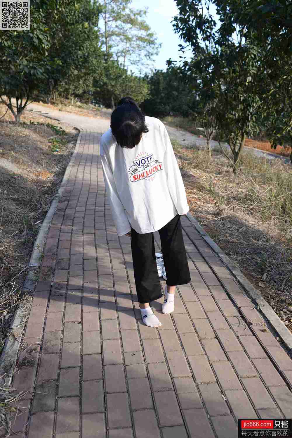 图片[113]-[只糖棉袜]NO.133 点点 没有一个冬天不可逾越[312P] – 速更版-美库