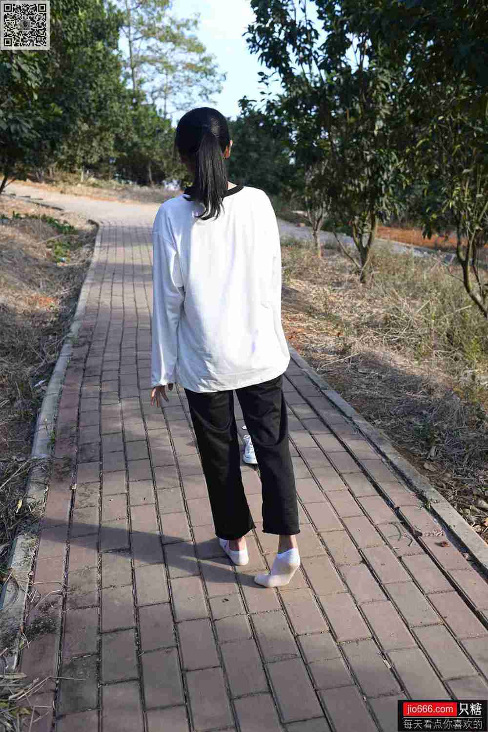 图片[300]-[只糖棉袜]NO.133 点点 没有一个冬天不可逾越[312P] – 速更版-美库