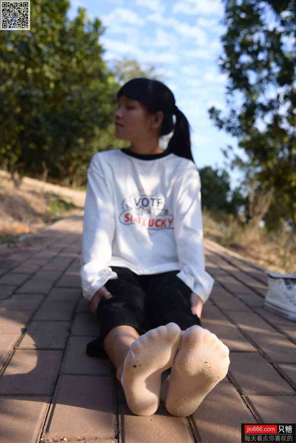 图片[17]-[只糖棉袜]NO.133 点点 没有一个冬天不可逾越[312P] – 速更版-美库