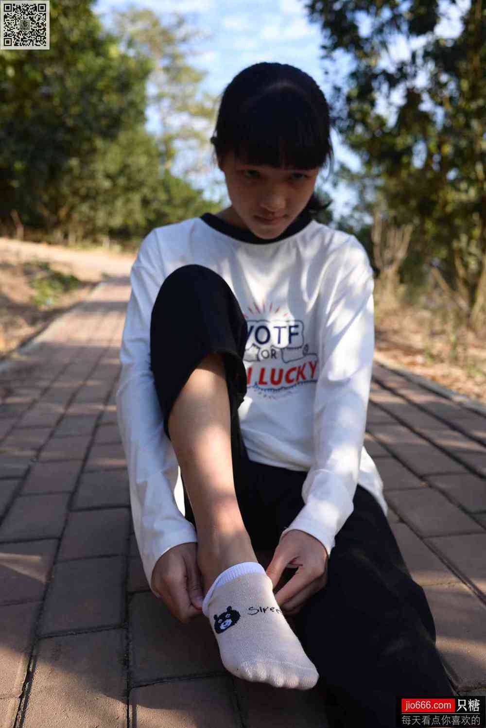 图片[73]-[只糖棉袜]NO.133 点点 没有一个冬天不可逾越[312P] – 速更版-美库
