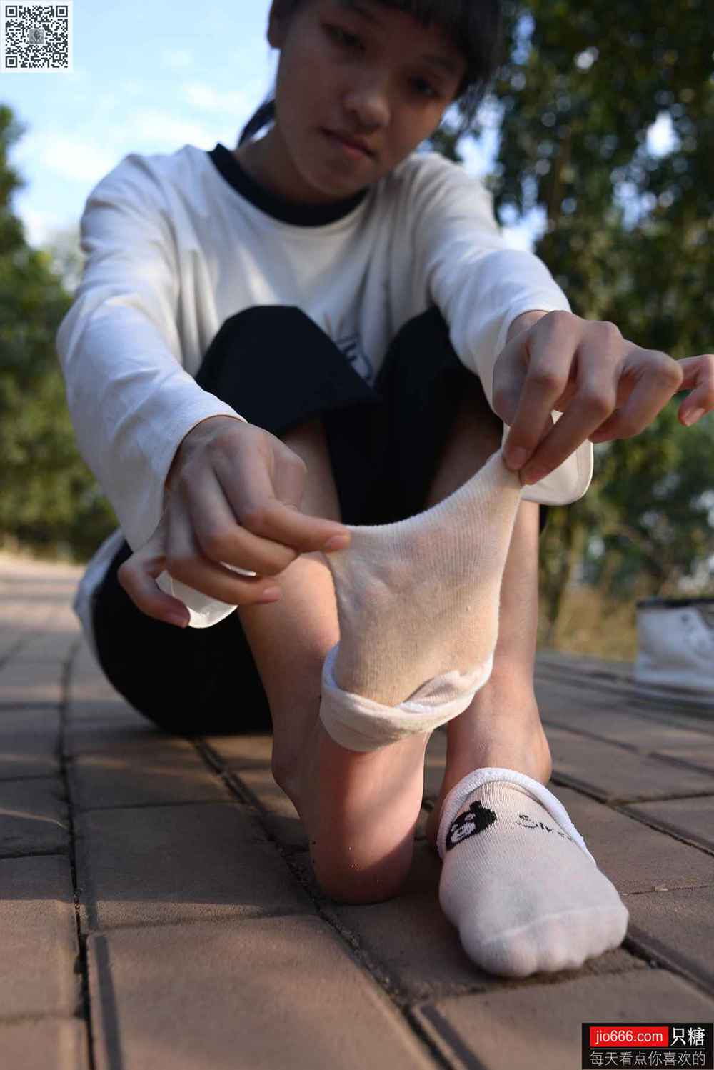 图片[289]-[只糖棉袜]NO.133 点点 没有一个冬天不可逾越[312P] – 速更版-美库