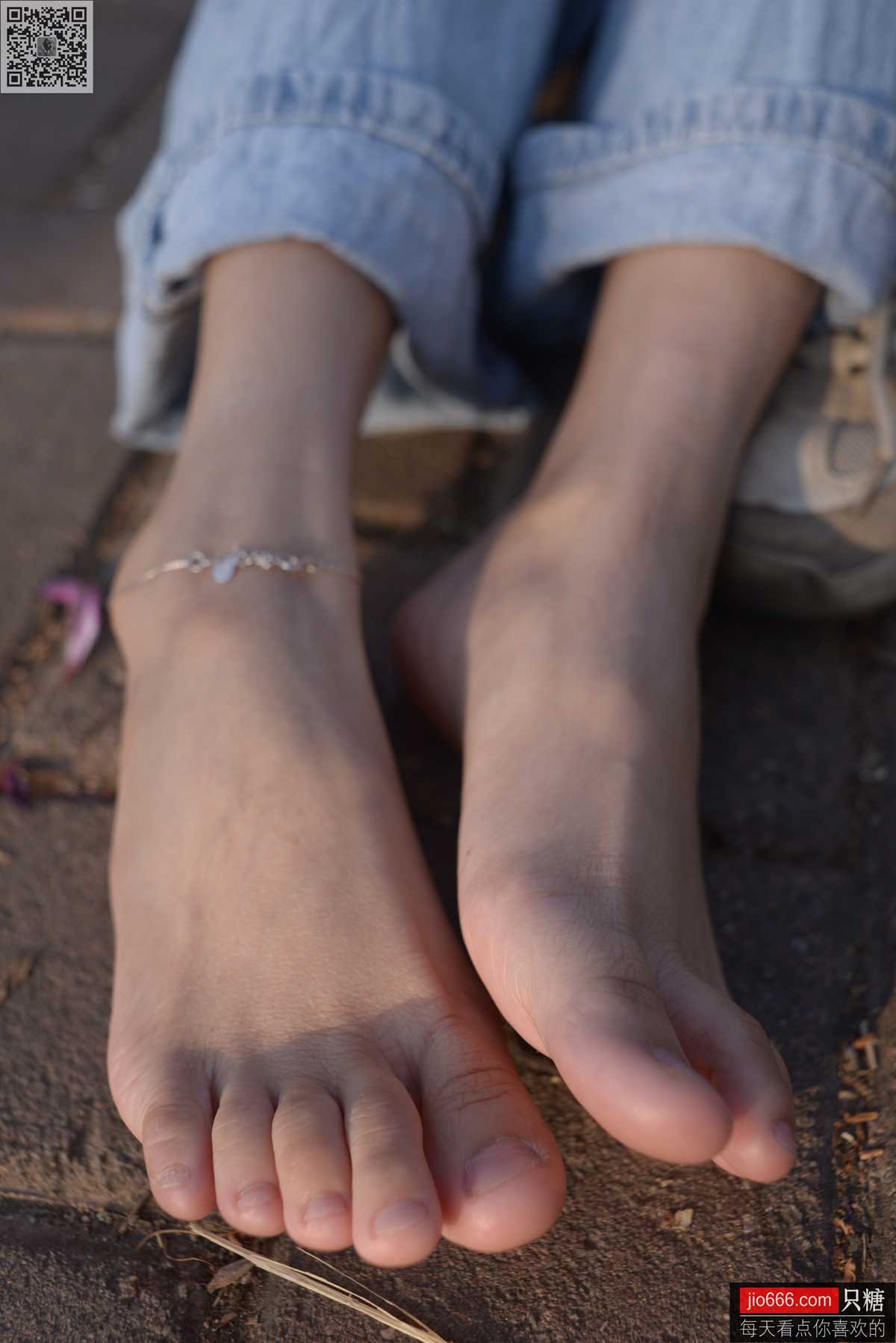 图片[189]-[只糖棉袜]NO.134 冬冬 没有一个春天不会来临[246P] – 速更版-美库